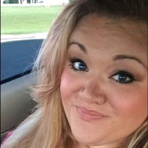 Meet your Posher, Bethany